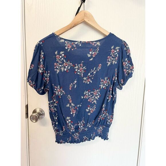 Pink Rose  Blouse - Picture 2 of 4